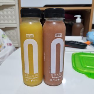 BLENDY'S 핑크 스무디+블론디 스무디 — 5점을 준 리뷰어가 2021년 12월 올린 사용 사진