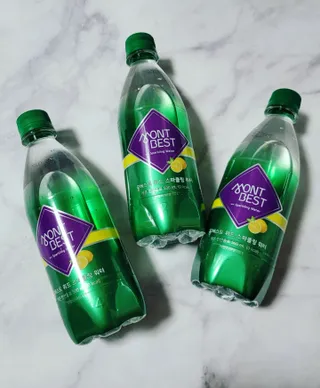 몽베스트 Montbest with Sparkling water Lemon OR Lime 20병(랜덤) — 4.5점을 준 리뷰어가 2022년 5월 올린 사용 사진
