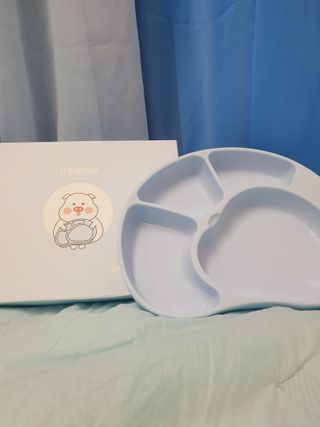 유비맘 캐릭터 실리콘 흡착 식판_색상 랜덤발송 — 5점을 준 리뷰어가 2020년 12월 올린 사용 사진