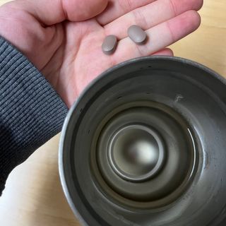 닥터피엔티 [Dr.PNT] 하루 2알로 건강한 다이어트! 한겨울에도 체지방만 쏙~ 슬림핏 다이어트 — 4점을 준 리뷰어가 2023년 2월 올린 사용 사진