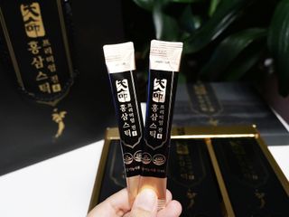 헬스업_천명진프리미엄홍삼스틱_10ml x 30포 — 5점을 준 리뷰어가 2021년 1월 올린 사용 사진