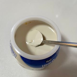 매일바이오 그릭요거트 오리지널 플레인 4개, 로스터리 커피믹스 4개 — 4점을 준 리뷰어가 2021년 12월 올린 사용 사진