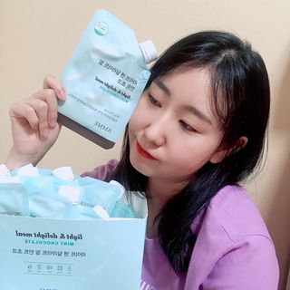 아므_이너뷰티 라이트 앤 딜라이트 밀 민트 초코 — 5점을 준 리뷰어가 2021년 7월 올린 사용 사진