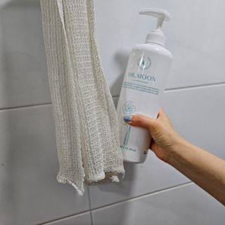 [닥터문] 센텔라 시카케어 화이트머스크 바디워시 1000ml — 4점을 준 리뷰어가 2023년 7월 올린 사용 사진