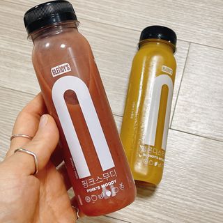 BLENDY'S 핑크 스무디+블론디 스무디 — 4.5점을 준 리뷰어가 2021년 9월 올린 사용 사진