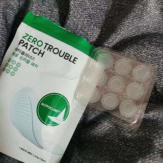 닥터플리너스 제트 큐어 크림 30ml + 제로 트러블 패치 9EA — 4.5점을 준 리뷰어가 2022년 5월 올린 사용 사진