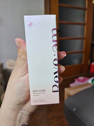 나우 [리브엠] 123억개 엑소좀으로 채운 눈부신 광채, 엑소코어 화이트닝 텐션 앰플 — 5점을 준 리뷰어가 2023년 8월 올린 사용 사진