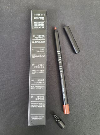 씨스터앤 더블이펙트 워터프루프 아이펜슬 11종 택 1 — 4점을 준 리뷰어가 2022년 1월 올린 사용 사진