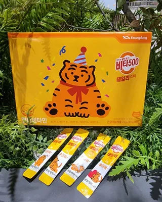 광동생활건강 [광동] 비타 500 데일리 스틱 VB, VC를 함유한 멀티비타민 30포+30포 — 5점을 준 리뷰어가 2022년 10월 올린 사용 사진