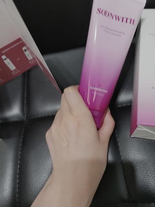SOONWITH 바이오 내추럴 리프레싱 폼클렌징 — 5점을 준 리뷰어가 2021년 5월 올린 사용 사진