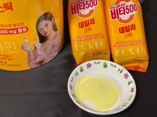 광동생활건강 [광동] 제니비타민C 비타500데일리스틱 180포+제니등신대+제니스티커 — 5점을 준 리뷰어가 2021년 12월 올린 사용 사진
