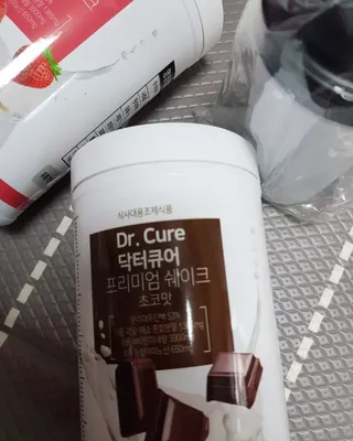 뉴트리션팩토리 닥터큐어 프리미엄쉐이크 다이어트쉐이크 — 5점을 준 리뷰어가 2021년 9월 올린 사용 사진