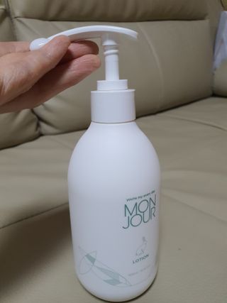 토박스코리아 몽쥬르 유아 로션 300ml — 4점을 준 리뷰어가 2021년 4월 올린 사용 사진