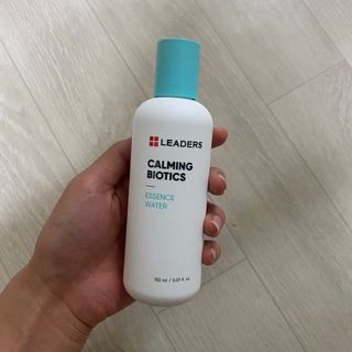 리더스코스메틱 리더스 카밍 바이오틱스 에센스 워터 — 5점을 준 리뷰어가 2021년 10월 올린 사용 사진