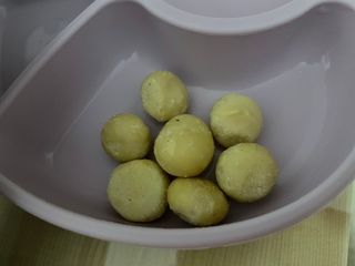 도이퉁 마카다미아 넛 90g  로얄 마카넛 오리지널 쏠트 허니 — 5점을 준 리뷰어가 2021년 3월 올린 사용 사진