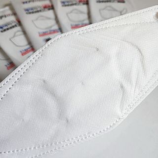 케이파이 항균 마스크 [케이파이] 항균 마스크 60매입 (개별 포장) 숨쉬기 편하여, 야외에서 운동할 때 사용이 편합니다. — 5점을 준 리뷰어가 2022년 7월 올린 사용 사진