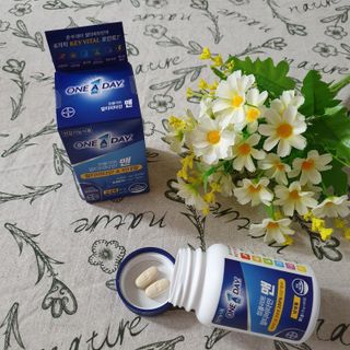 [원어데이] 미국판매 1위 멀티비타민, 하루 한 알로 최대 21가지 비타민과 미네랄을 한번에~ — 5점을 준 리뷰어가 2021년 10월 올린 사용 사진