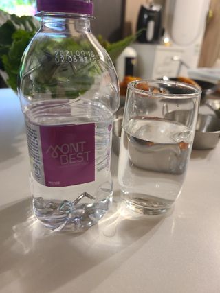 몽베스트 [MONTBEST] 330mL 20병 — 5점을 준 리뷰어가 2021년 10월 올린 사용 사진