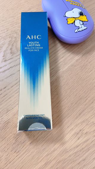 [NEW 탄력유턴 아이크림] AHC 유스 래스팅 리얼 아이크림 포 페이스 — 5점을 준 리뷰어가 2021년 2월 올린 사용 사진