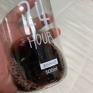 클린24시간 1BOX(5포) + 전용보틀(500ml) — 3.5점을 준 리뷰어가 2022년 8월 올린 사용 사진