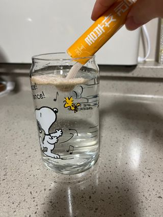 참앤들황토농원 7가지 맛! 탄산 톡톡! 스파클링! 데이앤 콤부차 7종 10포 1박스씩 ★총 7박스★ — 4점을 준 리뷰어가 2023년 2월 올린 사용 사진