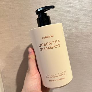 프리마인 더이상 뻣뻣하고 효과없는 탈모샴푸는 NO. 근본부터 케어하는 셀베이스 그린티샴푸(500ml) — 5점을 준 리뷰어가 2023년 4월 올린 사용 사진