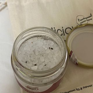 [딜리셔스코드] 타르투피 알레산드로 로시 트러플 소금 100g +트러플 오일 100ml set — 4.5점을 준 리뷰어가 2022년 4월 올린 사용 사진