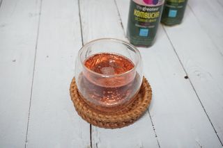 더그레잇티 콤부차 [매일유업] 더그레잇티 44kcal 콤부차 300ml *12개입 (오리지널 6개+베리리치 6개) — 5점을 준 리뷰어가 2023년 7월 올린 사용 사진