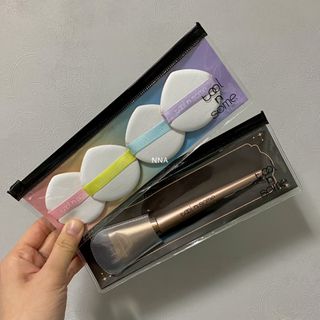[툴앤썸] 메이크업 브러시로 바르고 호빵 스펀지로 클렌징하는 A-Z 뷰티툴 5종 — 5점을 준 리뷰어가 2021년 1월 올린 사용 사진