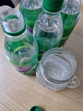 몽베스트 Montbest with Sparkling water Lime20병 — 5점을 준 리뷰어가 2021년 11월 올린 사용 사진