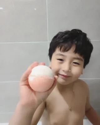 버블데이 배쓰밤 거품입욕제 버블바 6종 — 5점을 준 리뷰어가 2021년 9월 올린 사용 사진