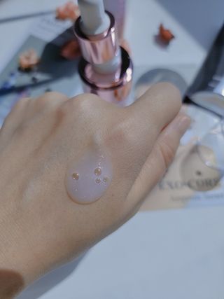 나우 [리브엠] 123억개 엑소좀으로 채운 눈부신 광채, 엑소코어 화이트닝 텐션 앰플 — 5점을 준 리뷰어가 2023년 9월 올린 사용 사진