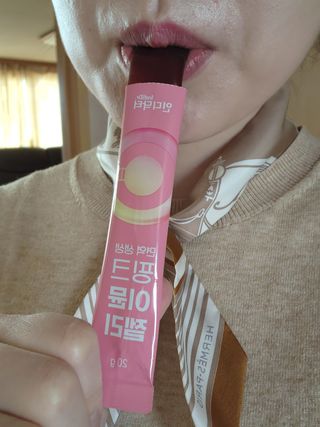 [인디닥터] 면역 생생 핑크 이뮨 젤리 — 5점을 준 리뷰어가 2022년 3월 올린 사용 사진