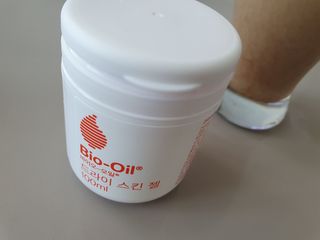바이오오일 [바이오-오일] 드라이 스킨 젤 100ml — 5점을 준 리뷰어가 2021년 6월 올린 사용 사진