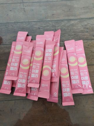 [인디닥터] 면역 생생 핑크 이뮨 젤리 — 5점을 준 리뷰어가 2022년 4월 올린 사용 사진