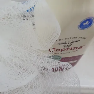 카프리나 프레쉬 산양밀크 어메이징 바디워시 500ml (오리지널향) — 5점을 준 리뷰어가 2023년 5월 올린 사용 사진