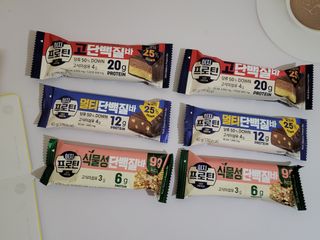 이지프로틴바 3종x각 2ea (고단백질바, 멀티단백질바, 식물성단백질바) — 4점을 준 리뷰어가 2024년 3월 올린 사용 사진