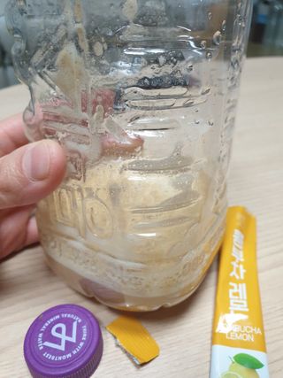 참앤들황토농원 7가지 맛! 탄산 톡톡! 스파클링! 데이앤 콤부차 7종 10포 1박스씩 ★총 7박스★ — 5점을 준 리뷰어가 2023년 2월 올린 사용 사진