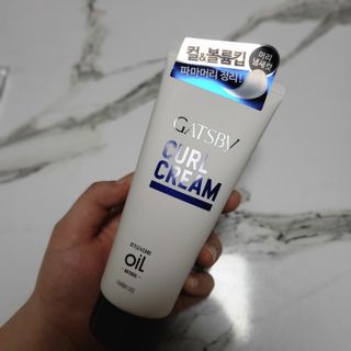 [갸스비] 곱슬 머리부터 파마까지 남자의 컬을 위한 갸스비 컬크림 — 5점을 준 리뷰어가 2021년 10월 올린 사용 사진