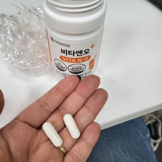 프리마인 성큼다가온 봄, 이너뷰티를 챙겨야 피부도 화사하게, 컨디션도 활기차게. 흡수율을 높인 고효율 비타민. — 4점을 준 리뷰어가 2022년 11월 올린 사용 사진
