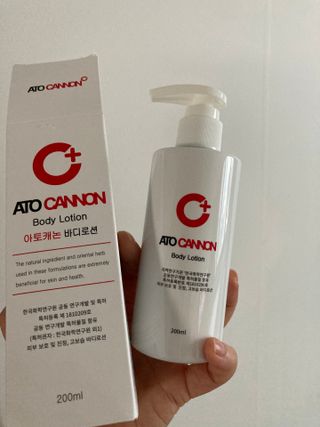 아토캐논(ATO CANNON) 아토캐논 고보습 바디로션 200ml — 5점을 준 리뷰어가 2023년 1월 올린 사용 사진