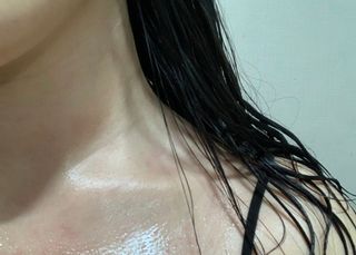 [후르디아] 등드름 잡는 바디 미스트 2개 세트 — 4점을 준 리뷰어가 2021년 6월 올린 사용 사진