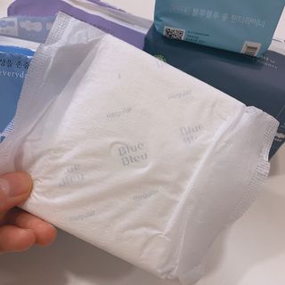 블루블루 유기농 순면 커버 생리대 — 4.5점을 준 리뷰어가 2021년 1월 올린 사용 사진