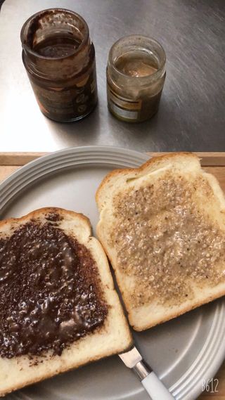 진테이블 발.견 스프레드  오리지널믹스 90g + 카카오스윗믹스 90g 2종 세트 — 4.5점을 준 리뷰어가 2022년 8월 올린 사용 사진