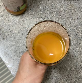 H365 [Kaskein Luomutyrniglögi] 핀란드 전통 무알콜 멀드와인 시벅톤 글로기 — 5점을 준 리뷰어가 2021년 5월 올린 사용 사진
