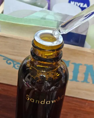 스킨큐어 산다화 비타민c 화이트닝 에센스 30ml — 4점을 준 리뷰어가 2023년 10월 올린 사용 사진