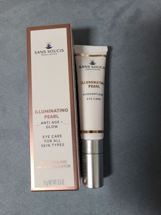 산수시 일루미네이팅 펄 영양 다크서클 스틱 아이 크림 케어 15ml — 4점을 준 리뷰어가 2021년 6월 올린 사용 사진