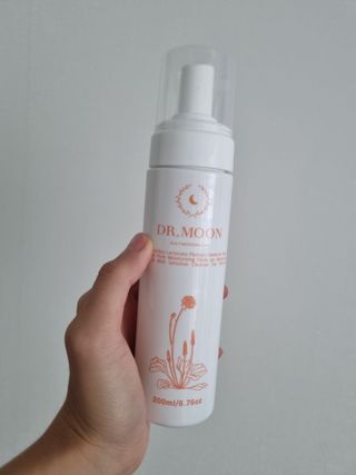 MF프리 [닥터문] 유산균 락토케어 질경초 여성청결제 200ml (폼타입) — 5점을 준 리뷰어가 2022년 7월 올린 사용 사진