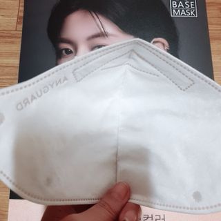 애니가드 셋업메베마스크 (대형 4컬러 + 중형 4컬러) — 5점을 준 리뷰어가 2022년 3월 올린 사용 사진