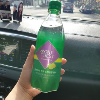 몽베스트 Montbest with Sparkling water Lemon OR Lime 20병(랜덤) — 5점을 준 리뷰어가 2021년 10월 올린 사용 사진